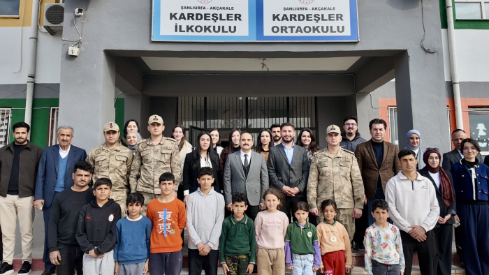 Akçakale’de Eğitim Seferberliği: Kaymakam Altınöz Sahaya İndi