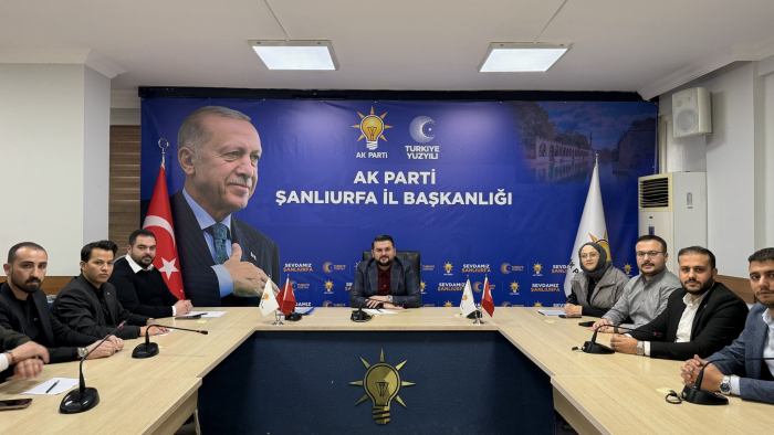AK Gençlik Şanlıurfa’da Sahaya İniyor: Gelecek Planları Masaya Yatırıldı!
